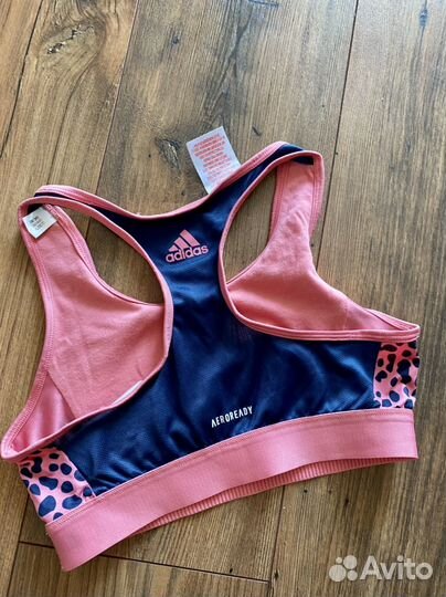 Топ спортивный adidas