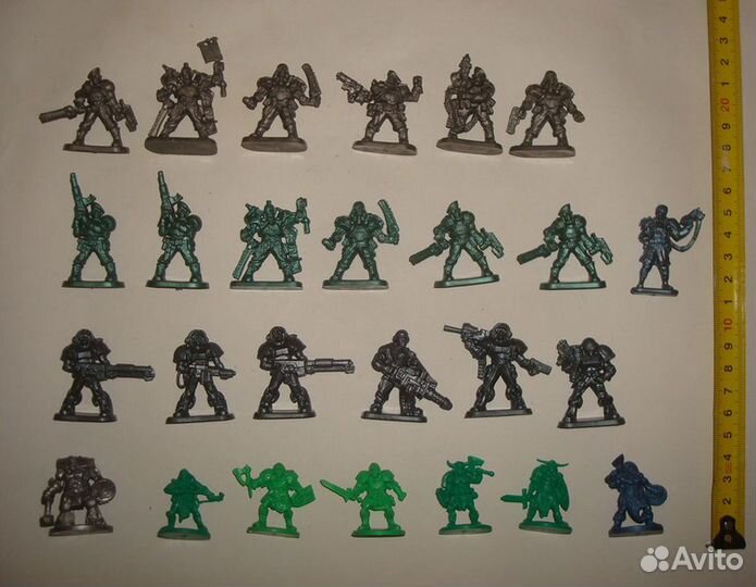 Фигурки: Технолог и Зверороботы