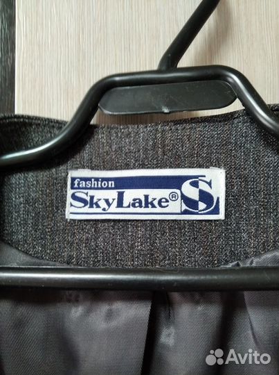 Жакет для девочки школьный новый