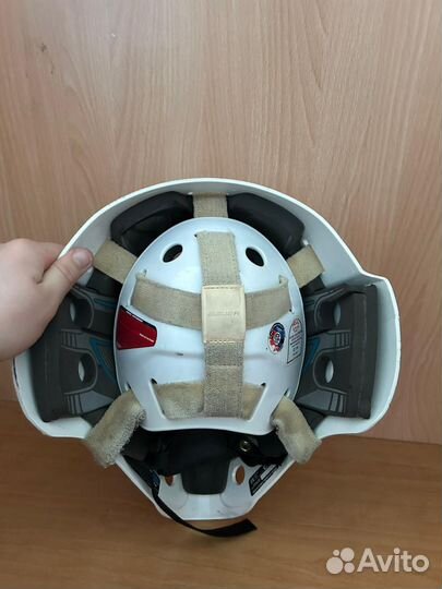 Шлем вратаря bauer 930 int