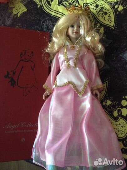 Кукла фарфоровая, 30 см, Angel collection