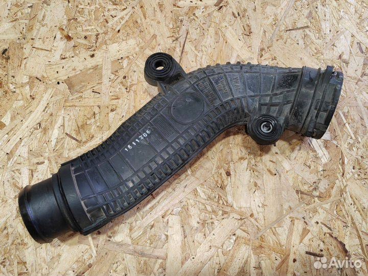 Патрубок интеркулера Volkswagen Passat CC 1K014584