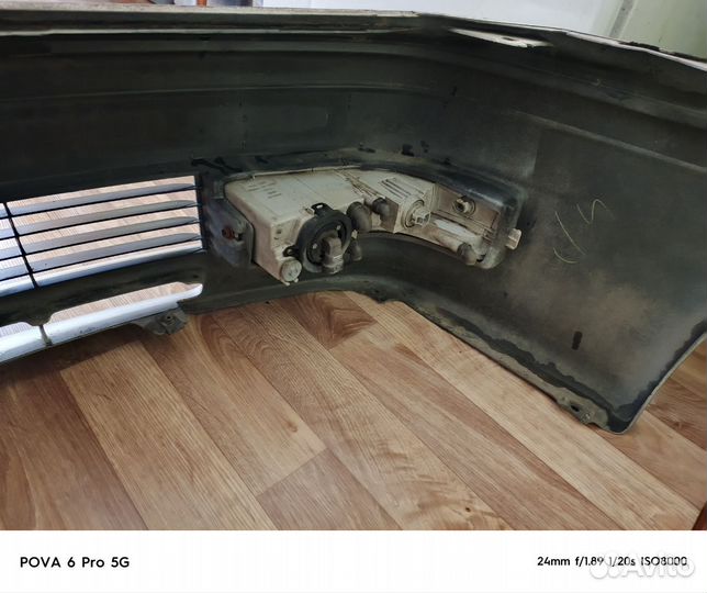 Передний бампер toyota crown 151