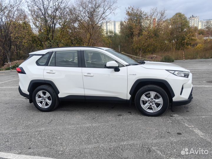 Toyota RAV4 2.5 AT, 2019, 57 000 км