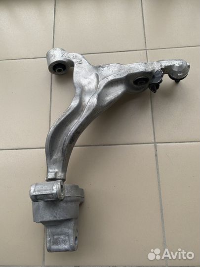 Рычаг передний правый nissan