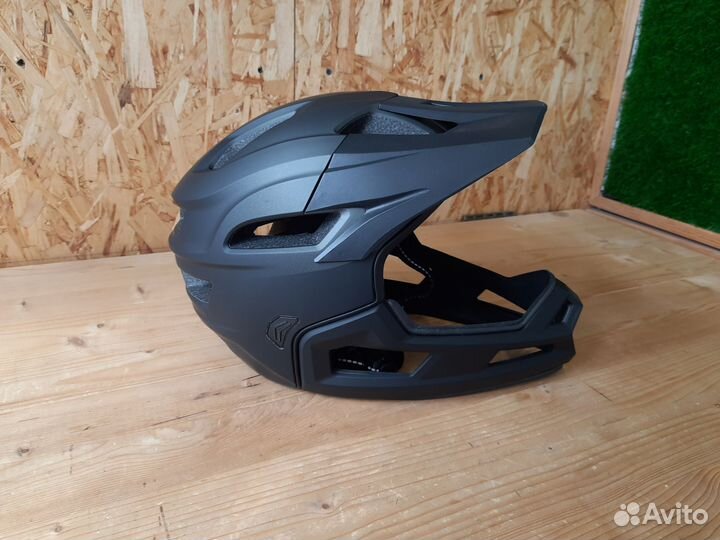 Велошлем взрослый фулфейс