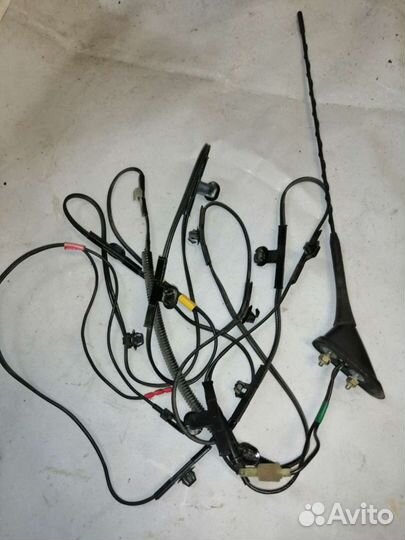 Антенна Mitsubishi Lancer 9