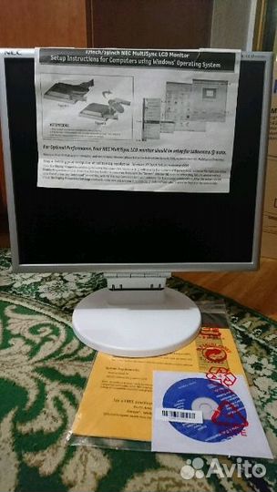 NEC MultiSyns LCD195VXM+