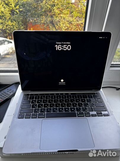 Apple macbook pro 13 2022 m2