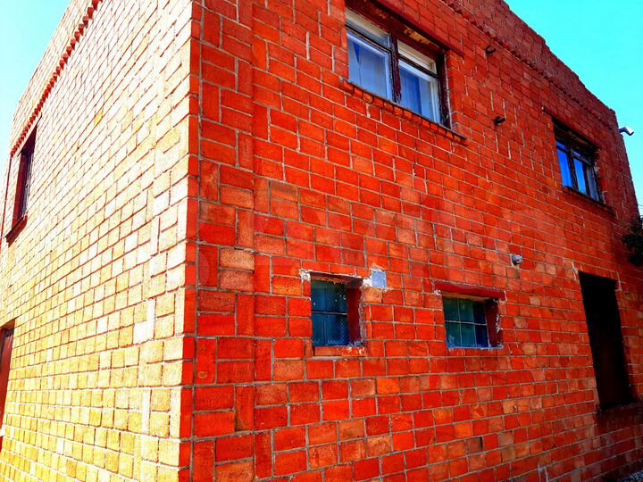 Дом 200 м² на участке 15 сот.