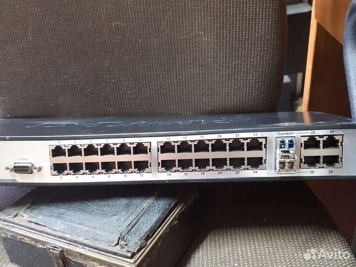 DLink DES-1228 1026G Huawei S2326TP EthernetSwitch