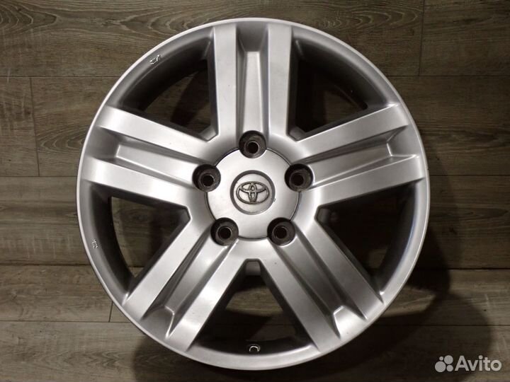 Комплект дисков R20 Toyota Land Cruiser оригинал