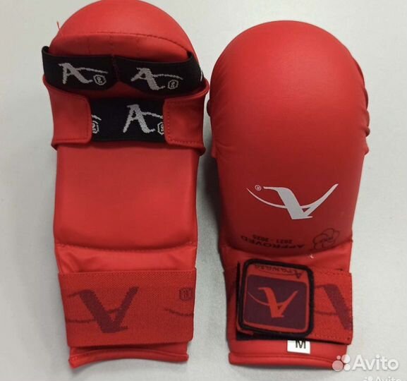 Перчатки для каратэ