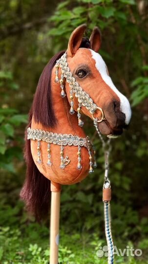 Хоббихорс реалистичный, лошадка на палочке