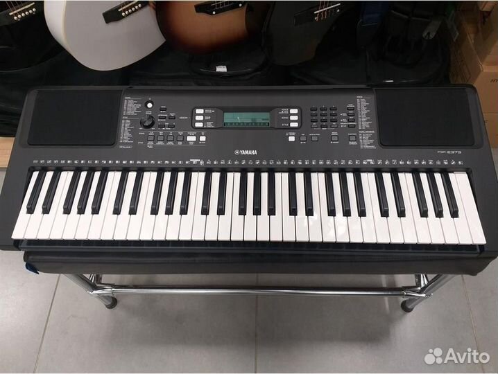 Синтезатор Yamaha PSR-E373