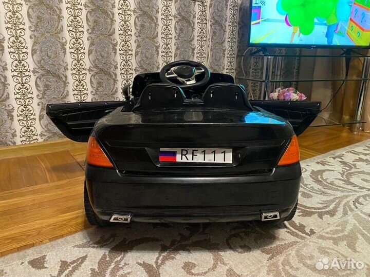 Детский электромобиль новый