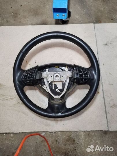 Руль на mitsubishi lancer 10