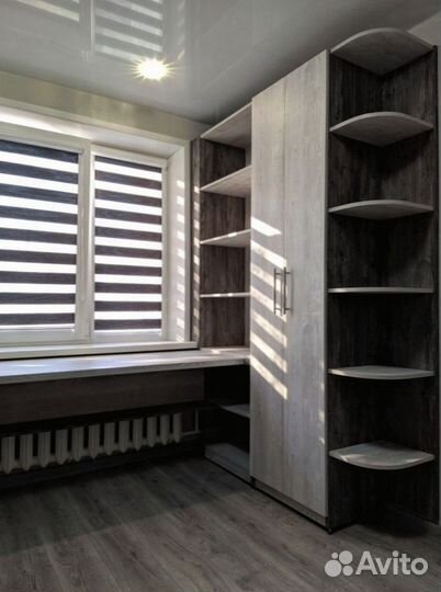 Детская зона у окна для двоих