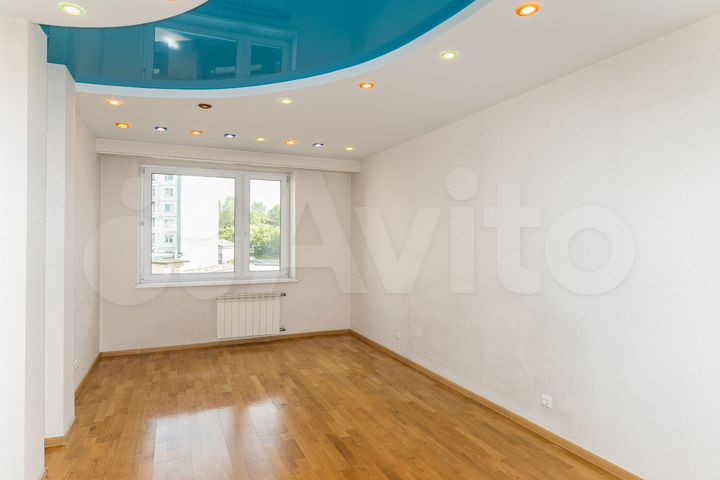 3-к. квартира, 127,3 м², 3/9 эт.