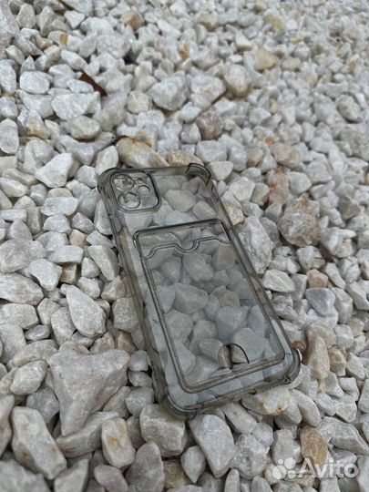 Чехол на iPhone