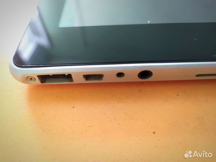 Планшет DNS AirTab E71 - 2012 года