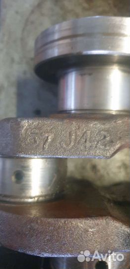 Коленвал nissan CD20