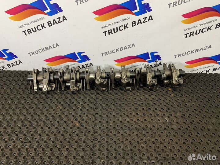 Вал балансирный в сборе