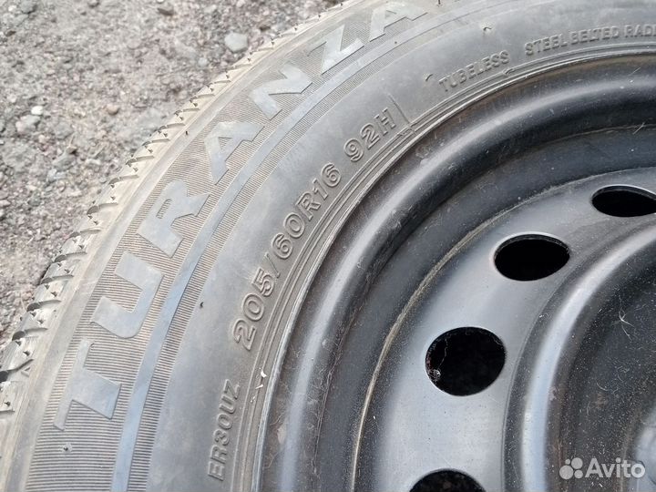 Резина летняя 1 балон 205/60/р16.BridGestone