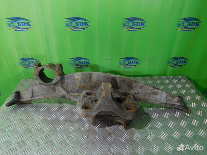 1368262 Кронштейн пневмоподушек зад. моста левый