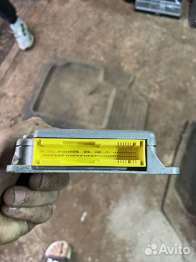 Блок подушек VW Passat B5 VR5 AGZ 2.3 150 л.с 99г