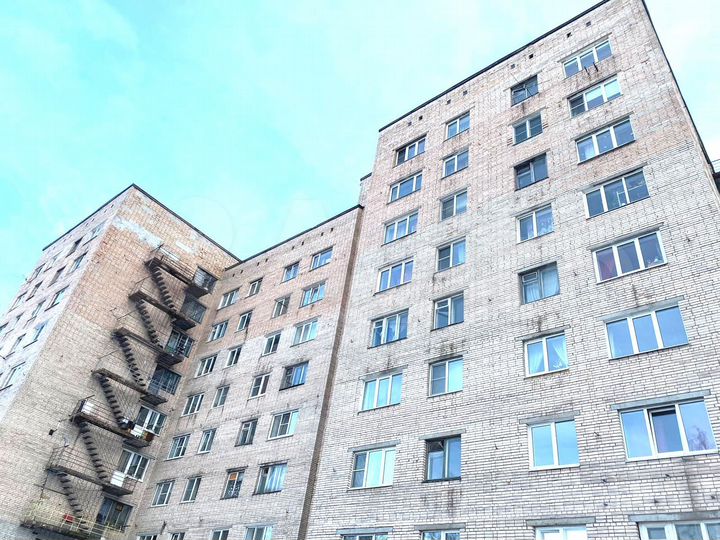 Комната 17,5 м² в 8-к., 4/10 эт.