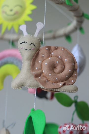 Мобиль в кроватку из фетра