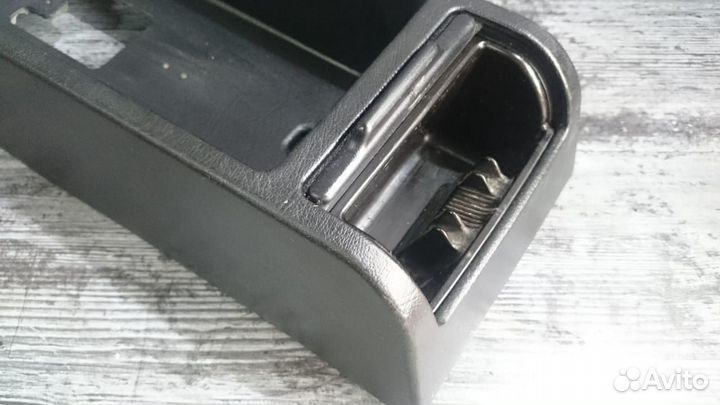 Консоль центральная в сборе Mercedes C-Class W202