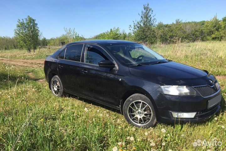 Skoda Rapid 1.6 AT, 2014, 179 000 км