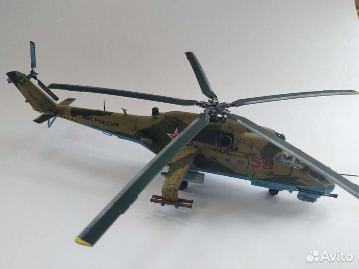 Готовая модель вертолета Ми-24П
