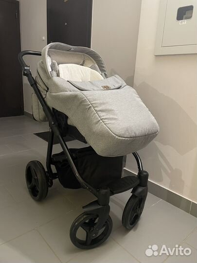 Коляска 2 в 1 adamex