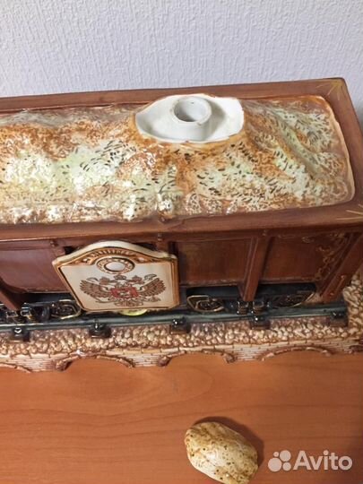 Бутылки от элитного алкоголя Johnnie Walker штоф