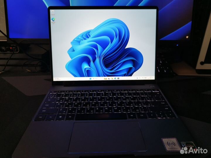 Huawei MateBook 2K,16 RAM