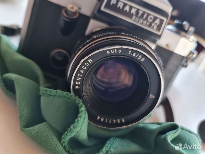 Плёночный фотоаппарат Praktica