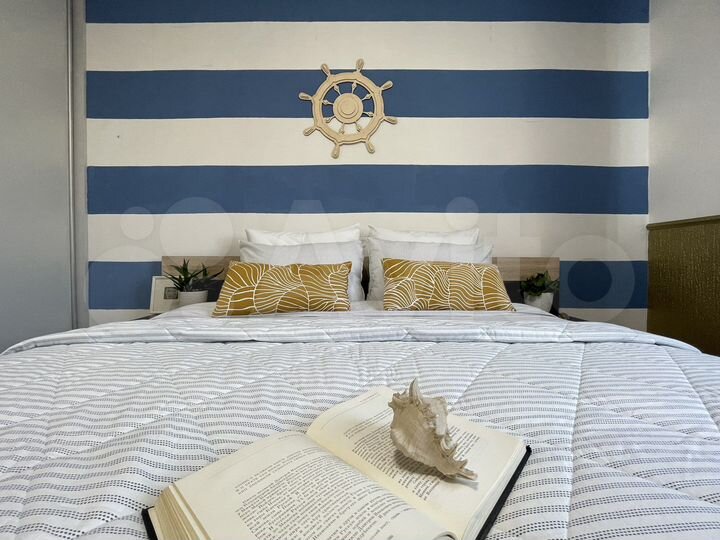 2-к. квартира, 65 м², 4/9 эт.