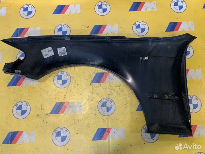 Крыло переднее правое BMW 3 E46 рест. 2002