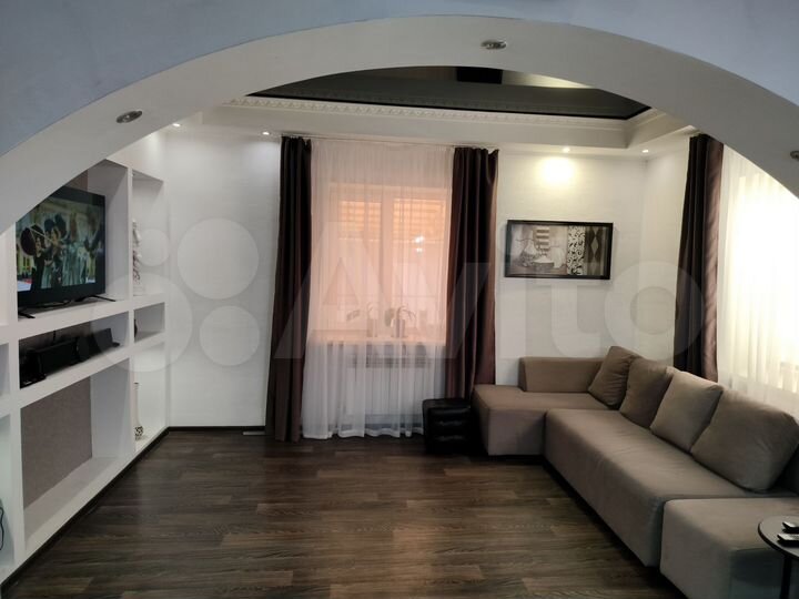 Коттедж 130 м² на участке 6 сот.