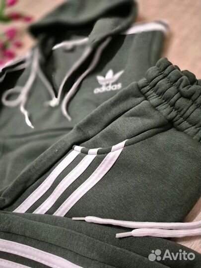 Спортивный костюм adidas детский