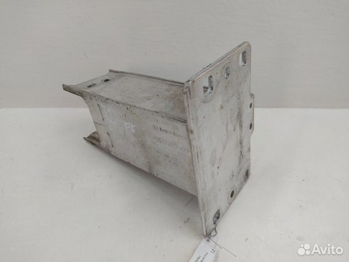 Усилитель бампера переднего Audi Q5-FY(2020-2023)