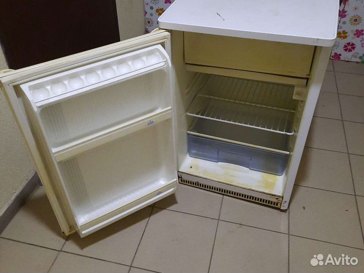 Холодильник бу