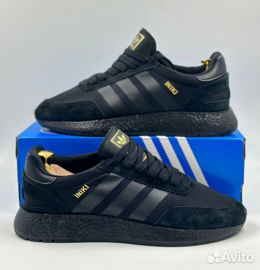 Кроссовки Adidas iniki