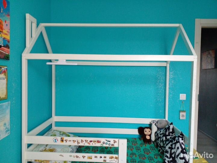 Детская кровать домик с матрасом