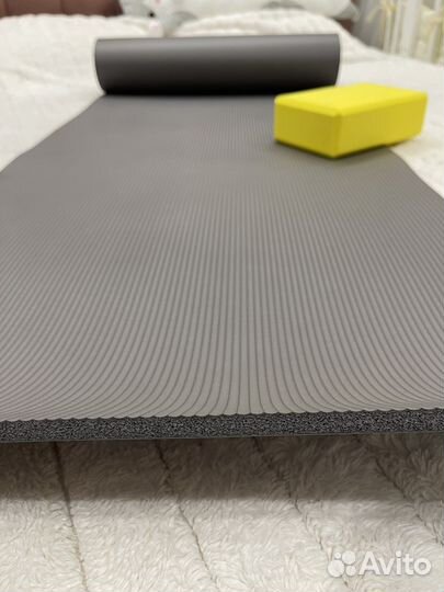 Коврик для фитнеса