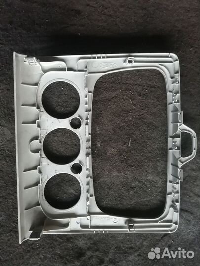 Рамка магнитолы Ford Focus 2 рестайлинг