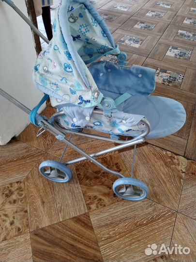 Коляска кукольная